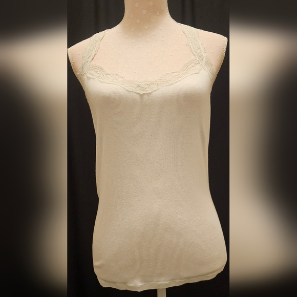 2 LC Lauren Conrad Lace Detail Racerback Tank Tops Sz Medium - Picture 11 of 16